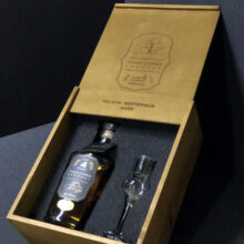 fabricante de maletas, fábrica de maletas, maleta personalizado, maleta sob medida, maleta de madeira personalizado, maleta de madeira sob medida, maleta para kit corporativo, maleta para cestas de natal, maleta em madeira pinus, maleta ; ;maletas; caixa; caixa-de-madeira; mini-maleta; ; fornecedor-de-maleta; maleta-de-madeira-pinus; maleta-de-feira; maleta-sob-medida; sustentável; press-kits; press-kits-criativos; fabricante-de-maleta; fornecedor-de-maleta; fabricante-de-caixa-de-madeira; , maleta de madeira pinus, maleta s de madeira pinus, maleta s de madeira personalizado, maleta sob medida, maleta em madeira pinus, maleta de madeira pinus, maleta s de madeira pinus, maleta s de madeira personalizado, maleta sob medida, maleta em madeira pinus caixa-de-madeira; caixa-de-madeira-personalizada; caixa-de-madeira-para-bebida; embalagem-personalizada; ideias-de-embalagens; fabricante-de-caixa-de-madeira; fabricante-de-caixa; press-kits; press-kits-personalizados; press-kits-criativos; caixa-personalizada; fornecedor-de-caixa; brindes-personalizados; sustentavel; caixa-sustentável; brinde-sustentável; ideia-presente caixa-de-madeira; caixa-de-madeira-personalizada; caixa-com-berço; caixa-com-berço-personalizado; caixa-de-madeira-luxo; caixa-luxo; berço-personalizado; press-kits; merchandising; sustentável; ideia-criativa-para-presente; fabricante-de-caixa-de-madeira; fabricante-de-caixa; embalagem; embalagens-personalizadas; presente-personalizado; caixa-para-bebida; caixa-de-madeira-para-bebida; caixa com berço de espuma, caixa com berço para kit gin, caixa com berço de madeira Caixa de madeira para kit, caixa de madeira para bebidas, caixas de madeira personalizada, caixas de madeira para kit gin, caixas de madeira com berço, caixas de madeira para garrafas e taças, caixas de madeira com personalização, caixas de madeira para press kit, caixas de madeira para empresas, caixas de madeira para brindes, caixas de madeira pinus, caixa-de-madeira; caixa-de-madeira-personalizada; caixa-com-berço; caixa-com-berço-personalizado; caixa-de-madeira-luxo; caixa-luxo; berço-personalizado; press-kits; merchandising; sustentável; ideia-criativa-para-presente; fabricante-de-caixa-de-madeira; fabricante-de-caixa; embalagem; embalagens-personalizadas; presente-personalizado; caixa-para-bebida; caixa-de-madeira-para-bebida; caixa com berço de espuma, caixa com berço para kit gin, caixa com berço de madeira caixa de madeira pinus, caixas de madeira pinus, caixas de madeira com personalização silk screen, caixas de madeira com logo colorido, caixa de madeira sustentável, caixas de madeira sustentável, caixas de madeira com selo fsc, caixa de madeira com selo fsc, caixa de madeira com tampa articulada, caixa de madeira com tampa articulada, caixa de madeira tampa maleta , caixa de madeira com tampa maleta , caixa de madeira vegan power, caixa de madeira para press kit ecológico, caixa de madeira ecológica, caixas de madeira ecológica, caixa em madeira reflorestada, caixas em madeira reflorestada, caixas press kit ecológico, press kit sustentável, press kit ecológico, caixa madeira pinus, caixas madeira pinus, maleta madeira ecológica, maletas madeira ecológica, brinde em madeira sustentável, brindes madeira fsc, brindes corporativos madeira fsc, brindes madeira certificada, brindes madeira reflorestada, caixas especiais de madeira