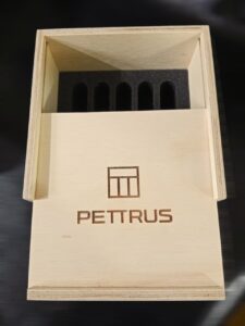 fabricante de maletas, fábrica de maletas, maleta personalizado, maleta sob medida, maleta de madeira personalizado, maleta de madeira sob medida, maleta para kit corporativo, maleta para cestas de natal, maleta em madeira pinus, maleta ; ;maletas; caixa; caixa-de-madeira; mini-maleta; ; fornecedor-de-maleta; maleta-de-madeira-pinus; maleta-de-feira; maleta-sob-medida; sustentável; press-kits; press-kits-criativos; fabricante-de-maleta; fornecedor-de-maleta; fabricante-de-caixa-de-madeira; , maleta de madeira pinus, maleta s de madeira pinus, maleta s de madeira personalizado, maleta sob medida, maleta em madeira pinus, maleta de madeira pinus, maleta s de madeira pinus, maleta s de madeira personalizado, maleta sob medida, maleta em madeira pinus caixa-de-madeira; caixa-de-madeira-personalizada; caixa-de-madeira-para-bebida; embalagem-personalizada; ideias-de-embalagens; fabricante-de-caixa-de-madeira; fabricante-de-caixa; press-kits; press-kits-personalizados; press-kits-criativos; caixa-personalizada; fornecedor-de-caixa; brindes-personalizados; sustentavel; caixa-sustentável; brinde-sustentável; ideia-presente caixa-de-madeira; caixa-de-madeira-personalizada; caixa-com-berço; caixa-com-berço-personalizado; caixa-de-madeira-luxo; caixa-luxo; berço-personalizado; press-kits; merchandising; sustentável; ideia-criativa-para-presente; fabricante-de-caixa-de-madeira; fabricante-de-caixa; embalagem; embalagens-personalizadas; presente-personalizado; caixa-para-bebida; caixa-de-madeira-para-bebida; caixa com berço de espuma, caixa com berço para kit gin, caixa com berço de madeira Caixa de madeira para kit, caixa de madeira para bebidas, caixas de madeira personalizada, caixas de madeira para kit gin, caixas de madeira com berço, caixas de madeira para garrafas e taças, caixas de madeira com personalização, caixas de madeira para press kit, caixas de madeira para empresas, caixas de madeira para brindes, caixas de madeira pinus, caixa-de-madeira; caixa-de-madeira-personalizada; caixa-com-berço; caixa-com-berço-personalizado; caixa-de-madeira-luxo; caixa-luxo; berço-personalizado; press-kits; merchandising; sustentável; ideia-criativa-para-presente; fabricante-de-caixa-de-madeira; fabricante-de-caixa; embalagem; embalagens-personalizadas; presente-personalizado; caixa-para-bebida; caixa-de-madeira-para-bebida; caixa com berço de espuma, caixa com berço para kit gin, caixa com berço de madeira caixa de madeira pinus, caixas de madeira pinus, caixas de madeira com personalização silk screen, caixas de madeira com logo colorido, caixa de madeira sustentável, caixas de madeira sustentável, caixas de madeira com selo fsc, caixa de madeira com selo fsc, caixa de madeira com tampa articulada, caixa de madeira com tampa articulada, caixa de madeira tampa maleta , caixa de madeira com tampa maleta , caixa de madeira vegan power, caixa de madeira para press kit ecológico, caixa de madeira ecológica, caixas de madeira ecológica, caixa em madeira reflorestada, caixas em madeira reflorestada, caixas press kit ecológico, press kit sustentável, press kit ecológico, caixa madeira pinus, caixas madeira pinus, maleta madeira ecológica, maletas madeira ecológica, brinde em madeira sustentável, brindes madeira fsc, brindes corporativos madeira fsc, brindes madeira certificada, brindes madeira reflorestada, caixas especiais de madeira