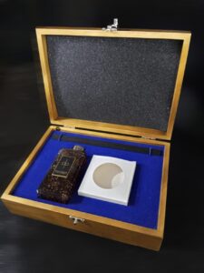 abricante de maletas, fábrica de maletas, maleta personalizado, maleta sob medida, maleta de madeira personalizado, maleta de madeira sob medida, maleta para kit corporativo, maleta para cestas de natal, maleta em madeira pinus, maleta ; ;maletas; caixa; caixa-de-madeira; mini-maleta; ; fornecedor-de-maleta; maleta-de-madeira-pinus; maleta-de-feira; maleta-sob-medida; sustentável; press-kits; press-kits-criativos; fabricante-de-maleta; fornecedor-de-maleta; fabricante-de-caixa-de-madeira; , maleta de madeira pinus, maleta s de madeira pinus, maleta s de madeira personalizado, maleta sob medida, maleta em madeira pinus, maleta de madeira pinus, maleta s de madeira pinus, maleta s de madeira personalizado, maleta sob medida, maleta em madeira pinus caixa-de-madeira; caixa-de-madeira-personalizada; caixa-de-madeira-para-bebida; embalagem-personalizada; ideias-de-embalagens; fabricante-de-caixa-de-madeira; fabricante-de-caixa; press-kits; press-kits-personalizados; press-kits-criativos; caixa-personalizada; fornecedor-de-caixa; brindes-personalizados; sustentavel; caixa-sustentável; brinde-sustentável; ideia-presente caixa-de-madeira; caixa-de-madeira-personalizada; caixa-com-berço; caixa-com-berço-personalizado; caixa-de-madeira-luxo; caixa-luxo; berço-personalizado; press-kits; merchandising; sustentável; ideia-criativa-para-presente; fabricante-de-caixa-de-madeira; fabricante-de-caixa; embalagem; embalagens-personalizadas; presente-personalizado; caixa-para-bebida; caixa-de-madeira-para-bebida; caixa com berço de espuma, caixa com berço para kit gin, caixa com berço de madeira Caixa de madeira para kit, caixa de madeira para bebidas, caixas de madeira personalizada, caixas de madeira para kit gin, caixas de madeira com berço, caixas de madeira para garrafas e taças, caixas de madeira com personalização, caixas de madeira para press kit, caixas de madeira para empresas, caixas de madeira para brindes, caixas de madeira pinus, caixa-de-madeira; caixa-de-madeira-personalizada; caixa-com-berço; caixa-com-berço-personalizado; caixa-de-madeira-luxo; caixa-luxo; berço-personalizado; press-kits; merchandising; sustentável; ideia-criativa-para-presente; fabricante-de-caixa-de-madeira; fabricante-de-caixa; embalagem; embalagens-personalizadas; presente-personalizado; caixa-para-bebida; caixa-de-madeira-para-bebida; caixa com berço de espuma, caixa com berço para kit gin, caixa com berço de madeira caixa de madeira pinus, caixas de madeira pinus, caixas de madeira com personalização silk screen, caixas de madeira com logo colorido, caixa de madeira sustentável, caixas de madeira sustentável, caixas de madeira com selo fsc, caixa de madeira com selo fsc, caixa de madeira com tampa articulada, caixa de madeira com tampa articulada, caixa de madeira tampa maleta , caixa de madeira com tampa maleta , caixa de madeira vegan power, caixa de madeira para press kit ecológico, caixa de madeira ecológica, caixas de madeira ecológica, caixa em madeira reflorestada, caixas em madeira reflorestada, caixas press kit ecológico, press kit sustentável, press kit ecológico, caixa madeira pinus, caixas madeira pinus, maleta madeira ecológica, maletas madeira ecológica, brinde em madeira sustentável, brindes madeira fsc, brindes corporativos madeira fsc, brindes madeira certificada, brindes madeira reflorestada, caixas especiais de madeira