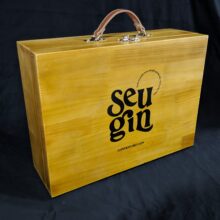 fabricante de articuladas, fábrica de articuladas, articulada personalizado, articulada sob medida, articulada de madeira personalizado, articulada de madeira sob medida, articulada para kit corporativo, articulada para cestas de natal, articulada em madeira pinus, articulada ; ;articuladas; caixa; caixa-de-madeira; mini-articulada; ; fornecedor-de-articulada; articulada-de-madeira-pinus; articulada-de-feira; articulada-sob-medida; sustentável; press-kits; press-kits-criativos; fabricante-de-articulada; fornecedor-de-articulada; fabricante-de-caixa-de-madeira; , articulada de madeira pinus, articulada s de madeira pinus, articulada s de madeira personalizado, articulada sob medida, articulada em madeira pinus, articulada de madeira pinus, articulada s de madeira pinus, articulada s de madeira personalizado, articulada sob medida, articulada em madeira pinus caixa-de-madeira; caixa-de-madeira-personalizada; caixa-de-madeira-para-bebida; embalagem-personalizada; ideias-de-embalagens; fabricante-de-caixa-de-madeira; fabricante-de-caixa; press-kits; press-kits-personalizados; press-kits-criativos; caixa-personalizada; fornecedor-de-caixa; brindes-personalizados; sustentavel; caixa-sustentável; brinde-sustentável; ideia-presente caixa-de-madeira; caixa-de-madeira-personalizada; caixa-com-berço; caixa-com-berço-personalizado; caixa-de-madeira-luxo; caixa-luxo; berço-personalizado; press-kits; merchandising; sustentável; ideia-criativa-para-presente; fabricante-de-caixa-de-madeira; fabricante-de-caixa; embalagem; embalagens-personalizadas; presente-personalizado; caixa-para-bebida; caixa-de-madeira-para-bebida; caixa com berço de espuma, caixa com berço para kit gin, caixa com berço de madeira Caixa de madeira para kit, caixa de madeira para bebidas, caixas de madeira personalizada, caixas de madeira para kit gin, caixas de madeira com berço, caixas de madeira para garrafas e taças, caixas de madeira com personalização, caixas de madeira para press kit, caixas de madeira para empresas, caixas de madeira para brindes, caixas de madeira pinus, caixa-de-madeira; caixa-de-madeira-personalizada; caixa-com-berço; caixa-com-berço-personalizado; caixa-de-madeira-luxo; caixa-luxo; berço-personalizado; press-kits; merchandising; sustentável; ideia-criativa-para-presente; fabricante-de-caixa-de-madeira; fabricante-de-caixa; embalagem; embalagens-personalizadas; presente-personalizado; caixa-para-bebida; caixa-de-madeira-para-bebida; caixa com berço de espuma, caixa com berço para kit gin, caixa com berço de madeira caixa de madeira pinus, caixas de madeira pinus, caixas de madeira com personalização silk screen, caixas de madeira com logo colorido, caixa de madeira sustentável, caixas de madeira sustentável, caixas de madeira com selo fsc, caixa de madeira com selo fsc, caixa de madeira com tampa articulada, caixa de madeira com tampa articulada, caixa de madeira tampa articulada , caixa de madeira com tampa articulada , caixa de madeira vegan power, caixa de madeira para press kit ecológico, caixa de madeira ecológica, caixas de madeira ecológica, caixa em madeira reflorestada, caixas em madeira reflorestada, caixas press kit ecológico, press kit sustentável, press kit ecológico, caixa madeira pinus, caixas madeira pinus, articulada madeira ecológica, articuladas madeira ecológica, brinde em madeira sustentável, brindes madeira fsc, brindes corporativos madeira fsc, brindes madeira certificada, brindes madeira reflorestada, caixas especiais de madeira